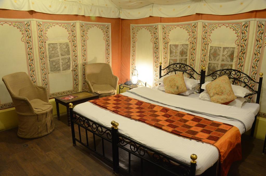 The Aravali Tent Resort Udaipur Chambre photo